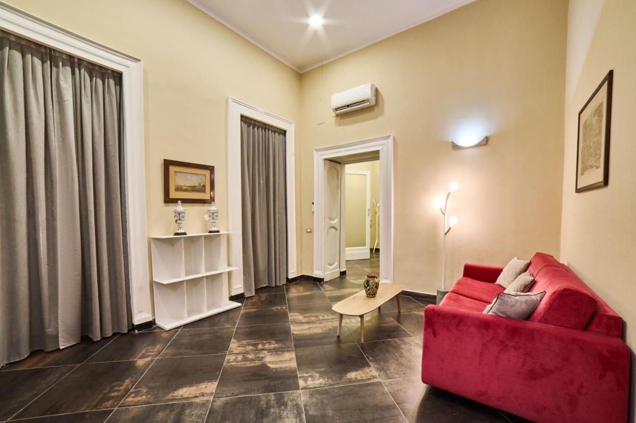 Via Niccolo Tommaseo 14 Apartman Nápoly Kültér fotó