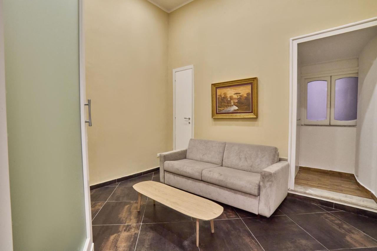 Via Niccolo Tommaseo 14 Apartman Nápoly Kültér fotó