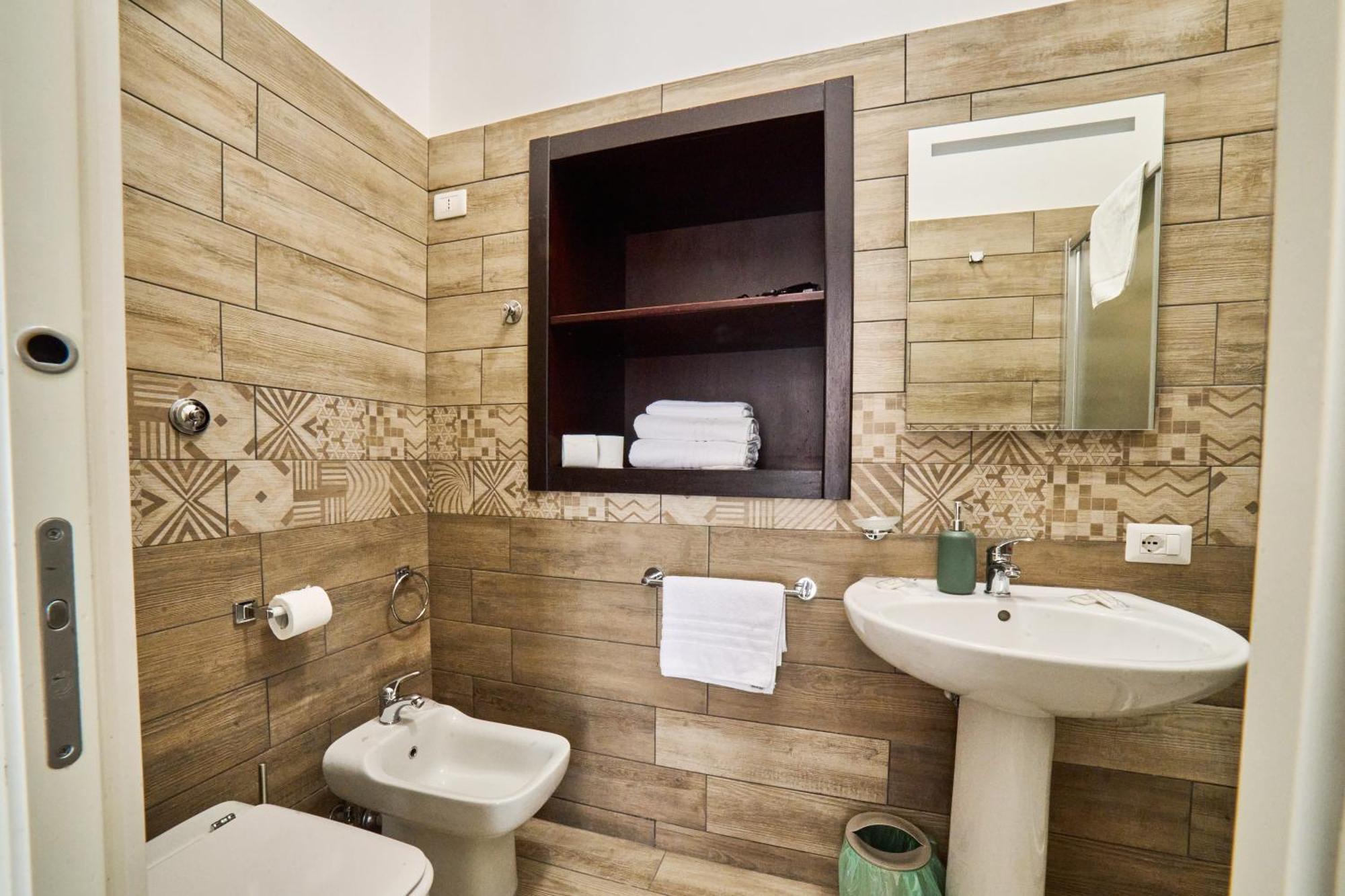 Via Niccolo Tommaseo 14 Apartman Nápoly Kültér fotó